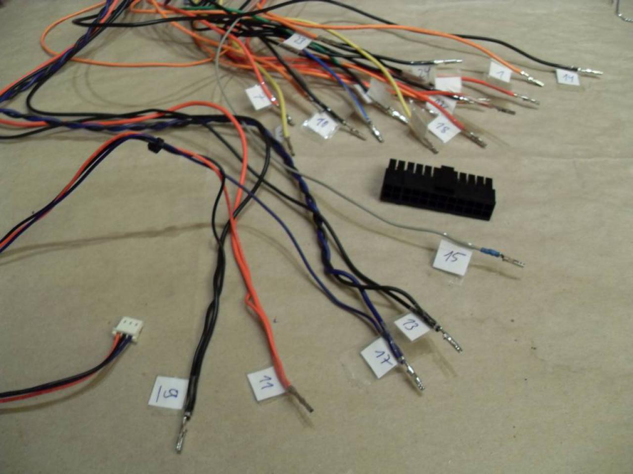 [13/12/2009] PC Games Hardware Extreme: HTPC mit Netzteil-Sleeving (27)