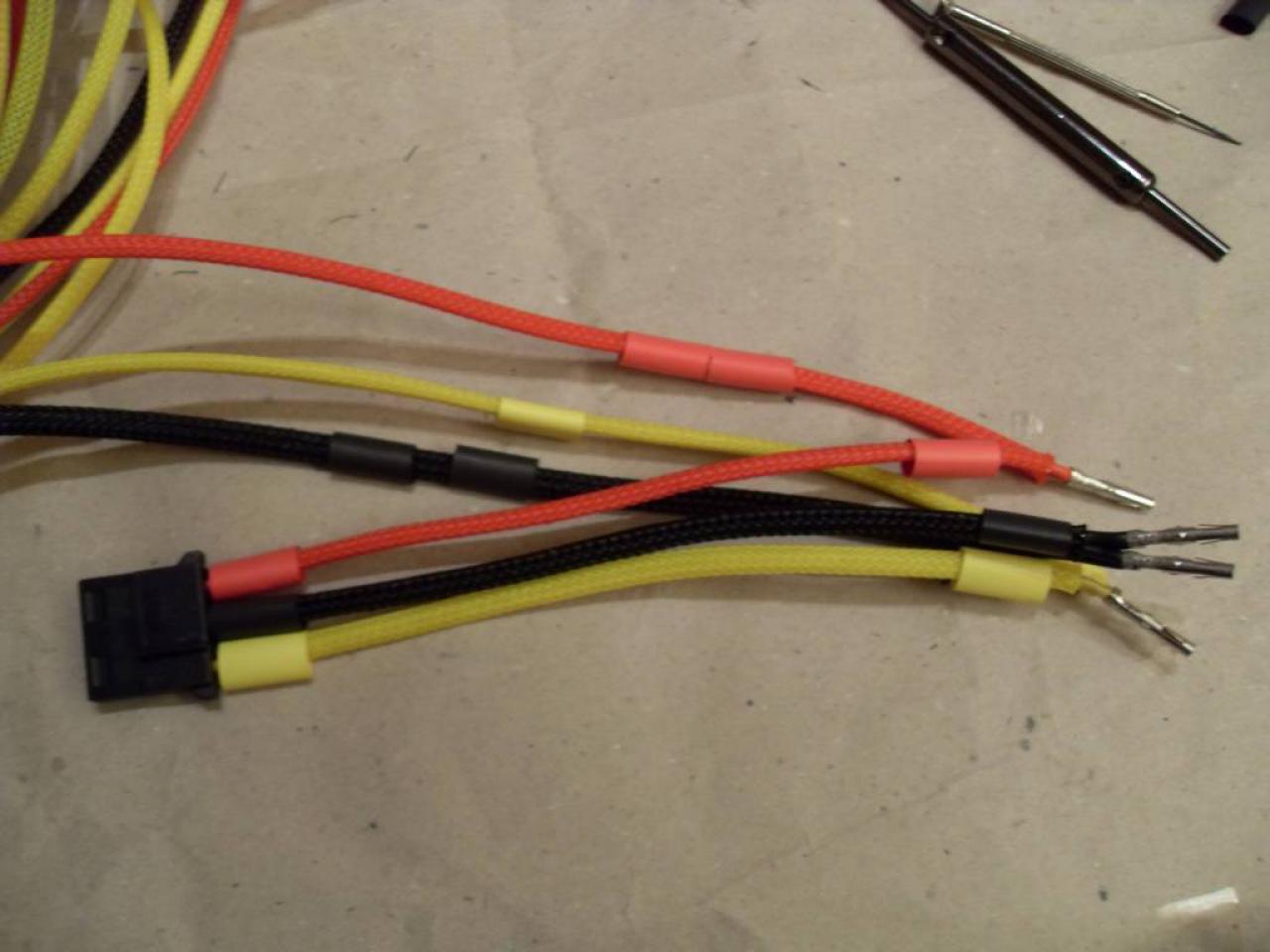 [13/12/2009] PC Games Hardware Extreme: HTPC mit Netzteil-Sleeving (52)