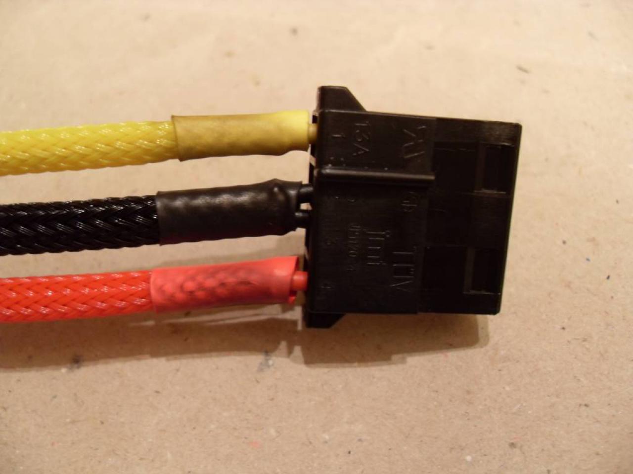 [13/12/2009] PC Games Hardware Extreme: HTPC mit Netzteil-Sleeving (57)