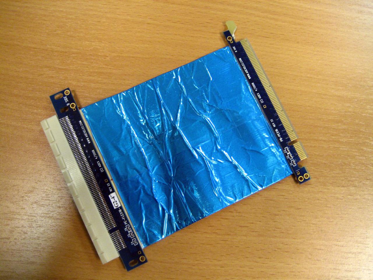 [15/12/2009] Mini-Supercomputer Fastra II (2)