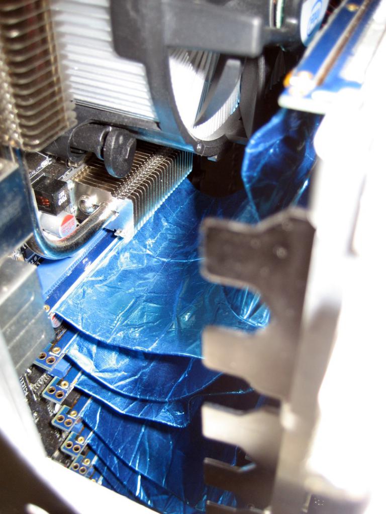 [15/12/2009] Mini-Supercomputer Fastra II (4)