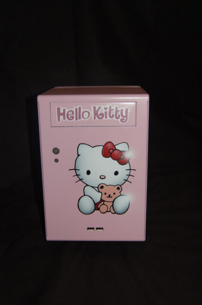 [23/12/2009] Hello-Kitty-PC im Eigenbau: das Finale (4)