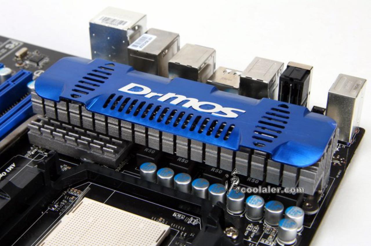 [11/12/2009] MSI 890FX-GD70 - erste Bilder des AM3-Mainboards (4)