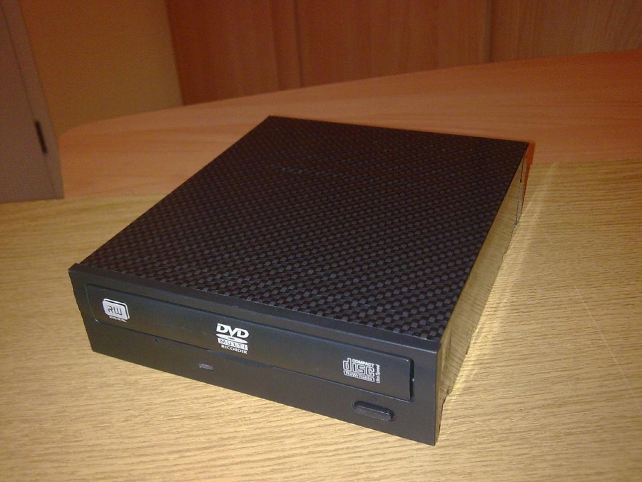 [26/12/2009] Sehenswerte Lamborghini-Casemod im PC-Games-Hardware-Extreme-Forum (13)