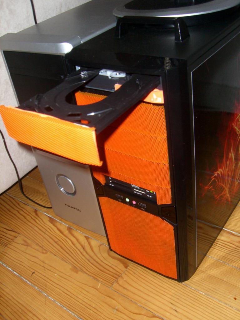 [31/01/2010] Casemod-Projekt eines Pechvogels: Perlen vor die Säue (34)
