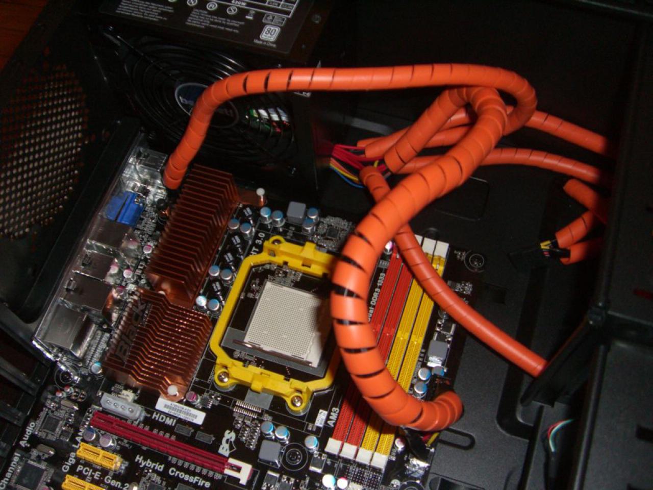 [16/01/2010] Casemod-Projekt eines Pechvogels: Perlen vor die Säue (17)
