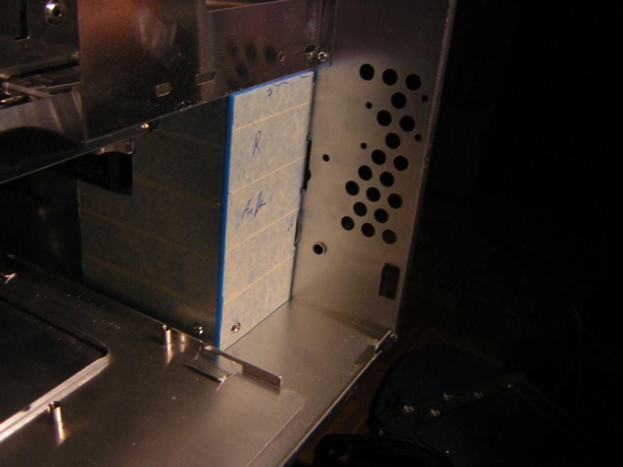 [10/01/2010] Ab auf die Insel: Casemod-Projekt bringt den Sommer in den PC (26)