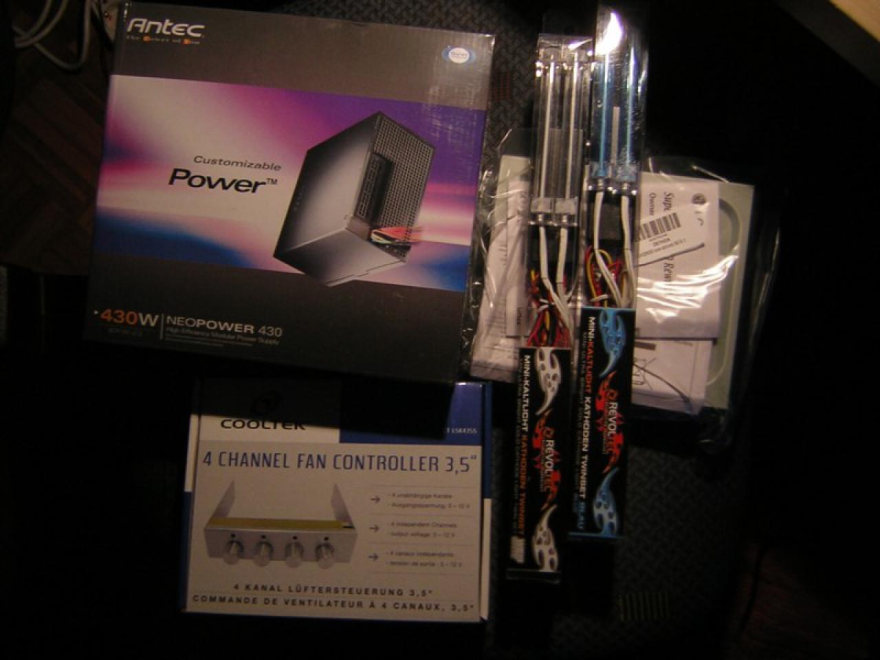 [10/01/2010] Ab auf die Insel: Casemod-Projekt bringt den Sommer in den PC (30)