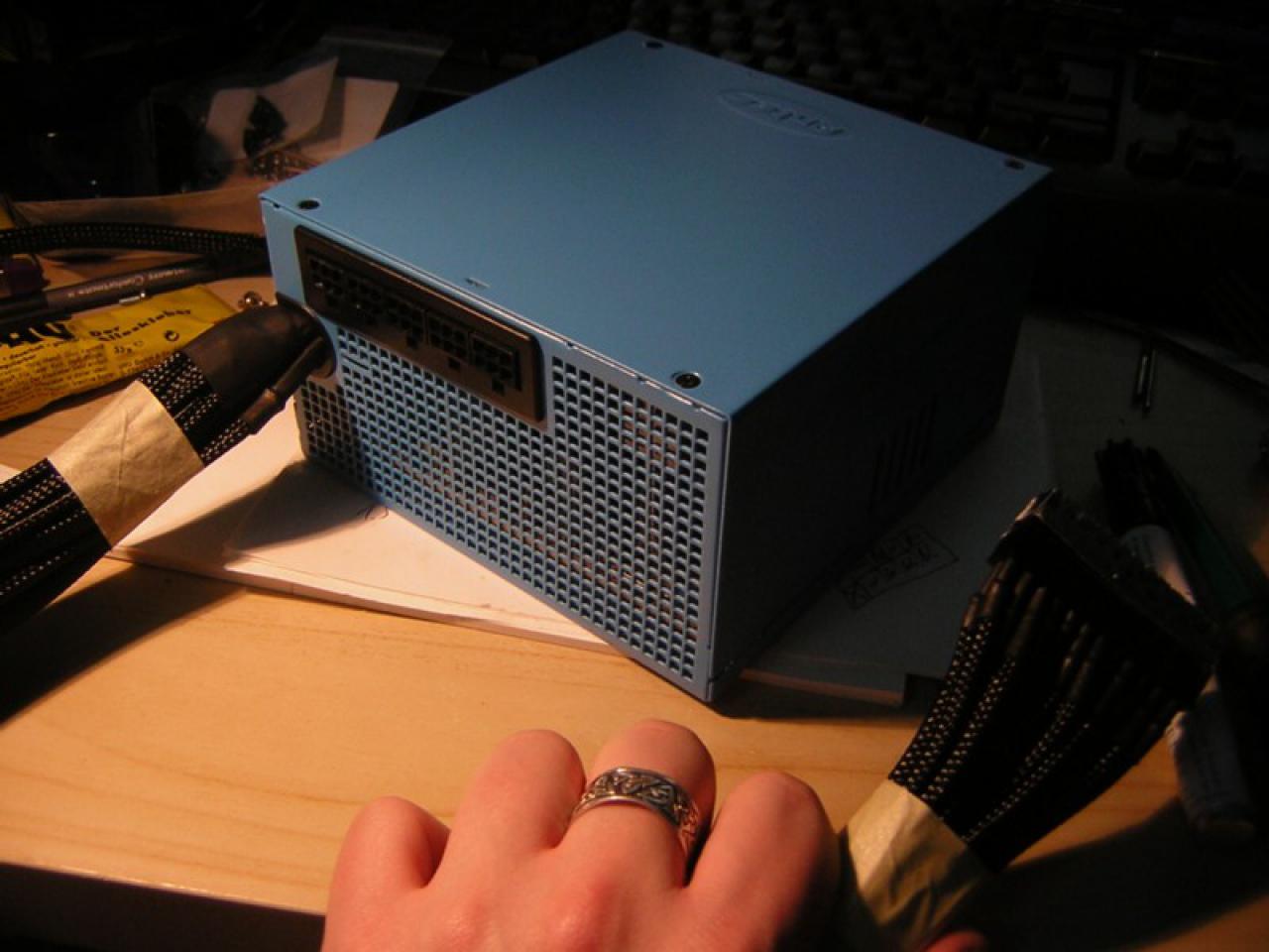 [10/01/2010] Ab auf die Insel: Casemod-Projekt bringt den Sommer in den PC (40)