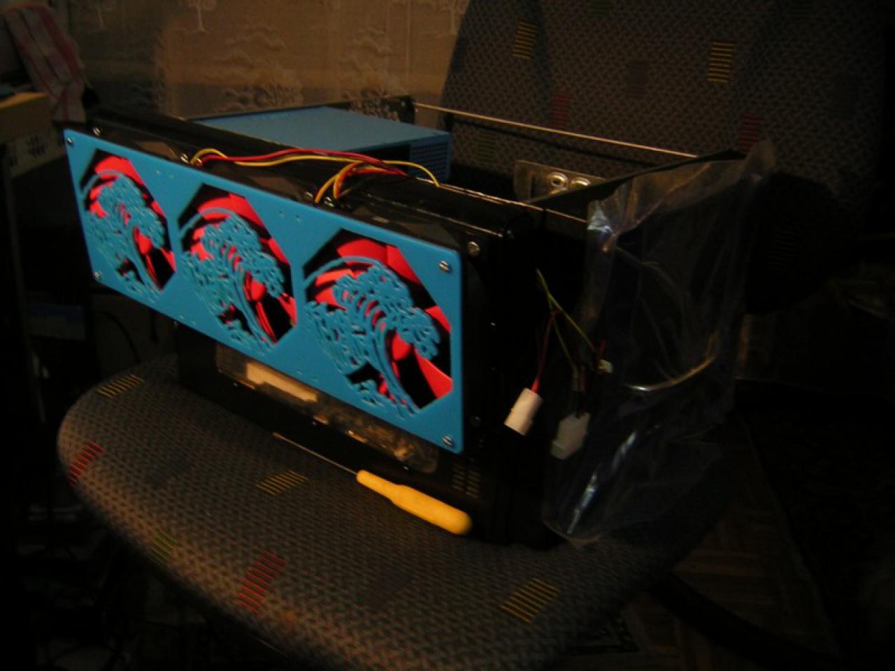[10/01/2010] Ab auf die Insel: Casemod-Projekt bringt den Sommer in den PC (45)