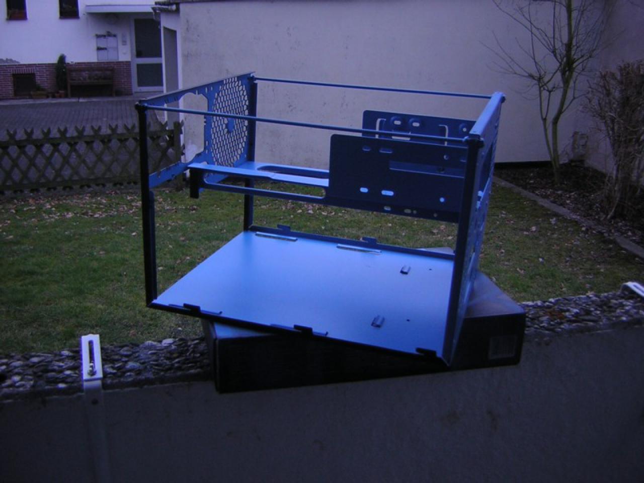 [10/01/2010] Ab auf die Insel: Casemod-Projekt bringt den Sommer in den PC (68)