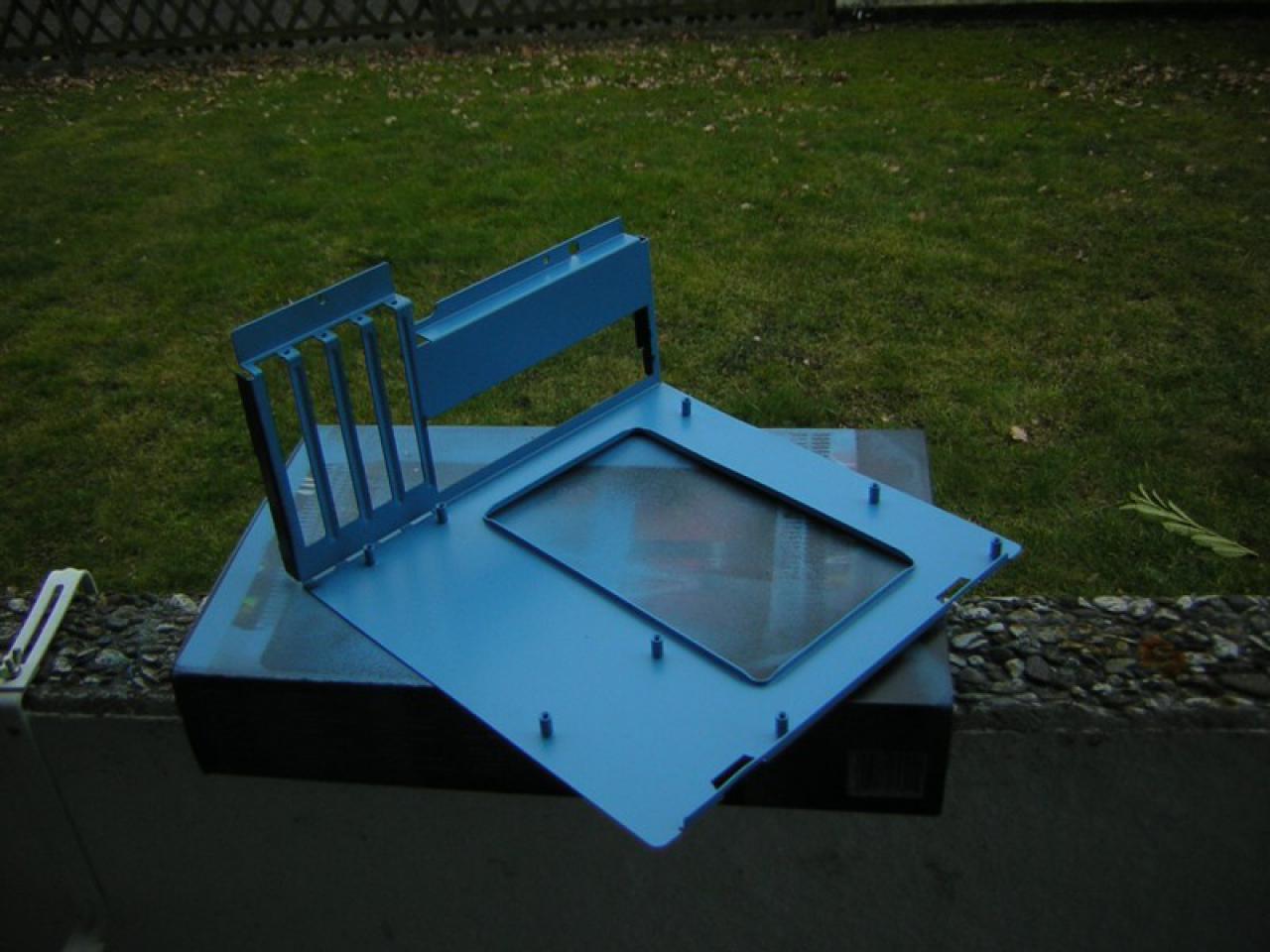 [10/01/2010] Ab auf die Insel: Casemod-Projekt bringt den Sommer in den PC (71)