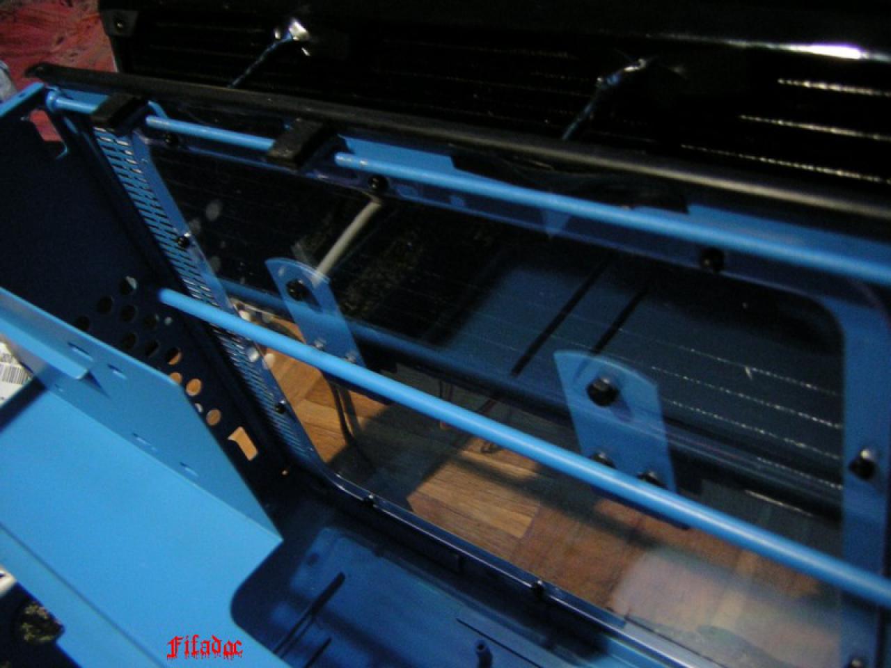[10/01/2010] Ab auf die Insel: Casemod-Projekt bringt den Sommer in den PC (81)