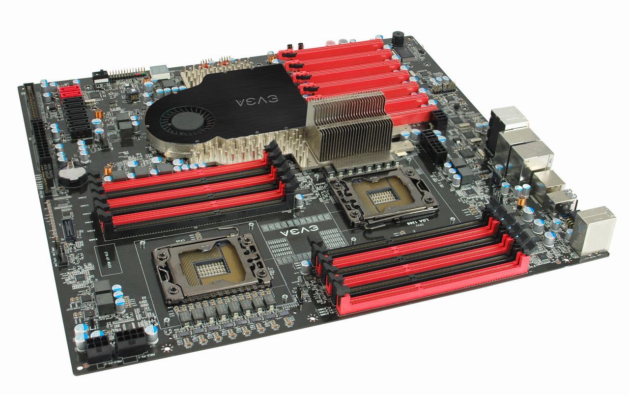 [09/01/2010] EVGA mit Dual-Sockel-Mainboard auf der CES (9)