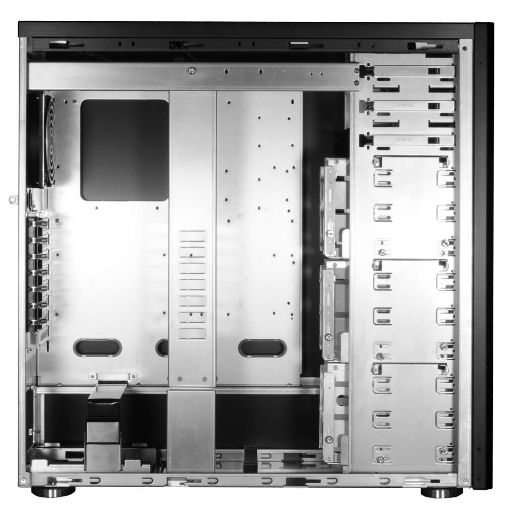[26/01/2010] Lian-Li PC-A77F (1)