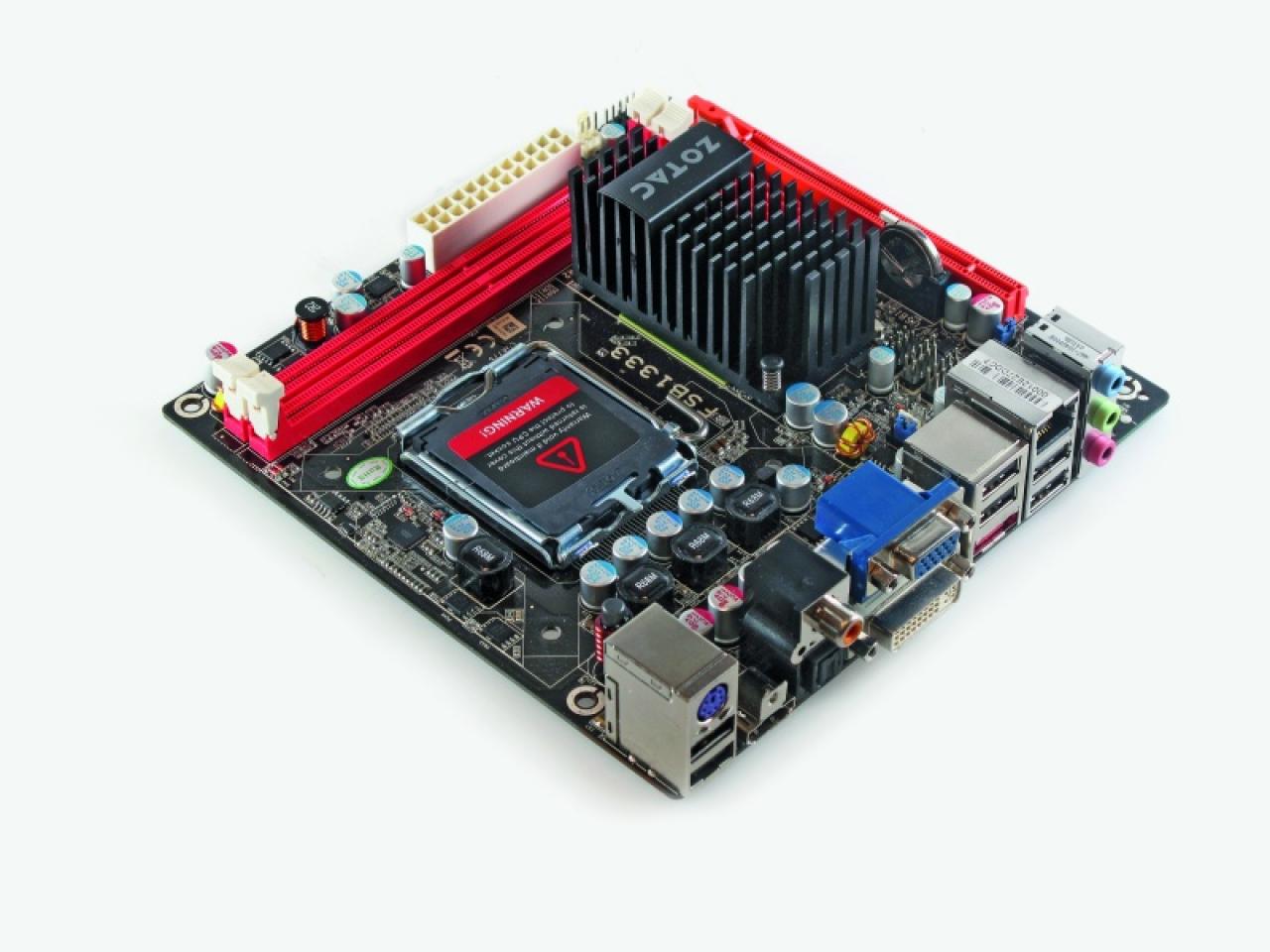 [28/01/2010] Zotac Geforce 9300-ITX Wifi (GF9300-I-E)
