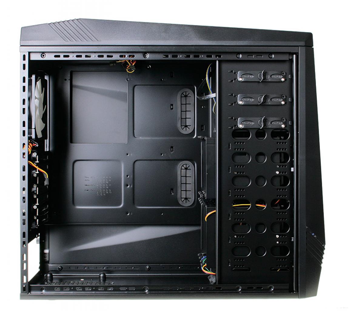 [22/01/2010] Zum Vergleich: NZXT Tempest Evo (3)