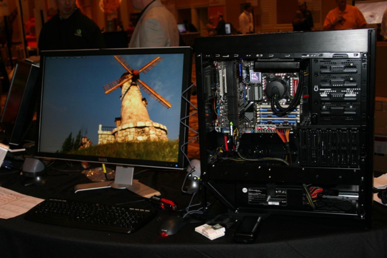 [07/01/2010] Nvidia Fermi GF100 Demosystem (5)