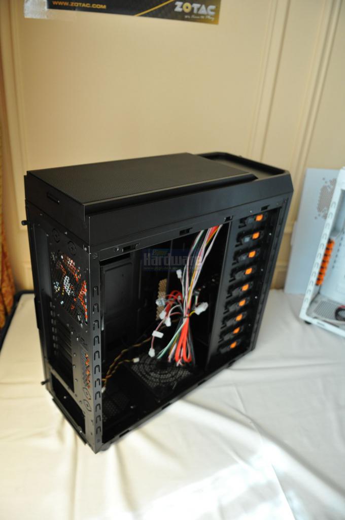 [12/01/2010] Xigmatek Utgard CES 2010 05