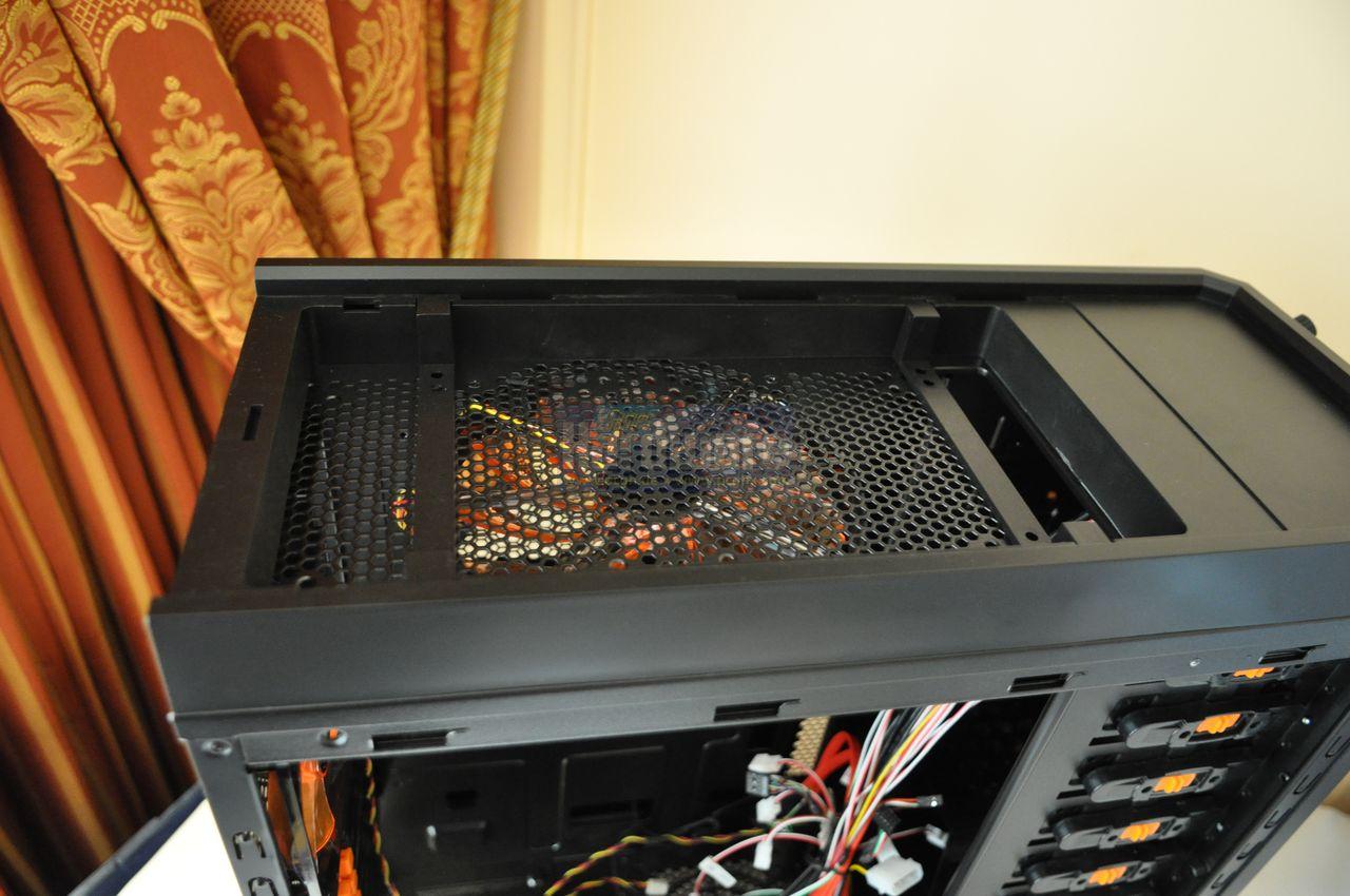 [12/01/2010] Xigmatek Utgard CES 2010 07