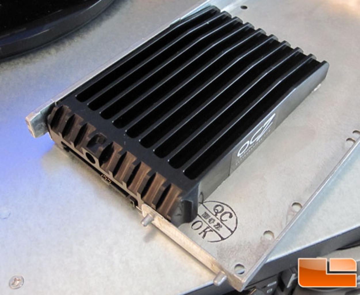 [17/01/2010] OCZ stellt auf der CES neue externe SSD-Laufwerke für USB 3.0 und SAS vor. (4)