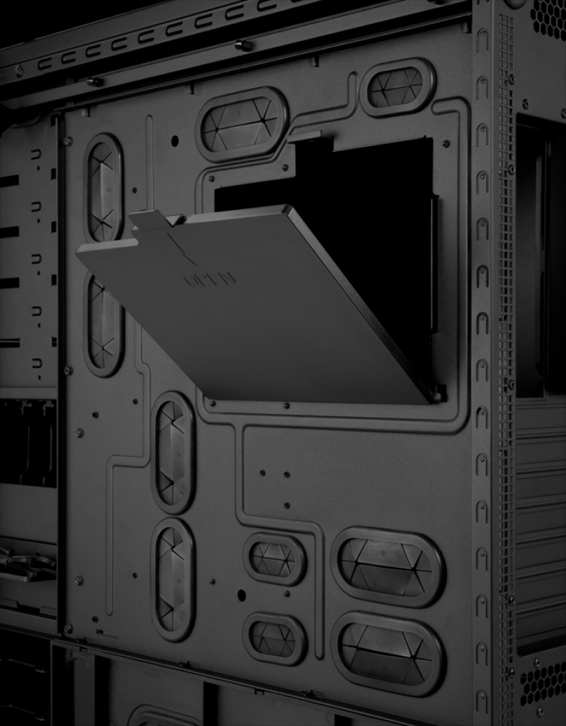 [18/02/2010] Corsair Obsidian 700D: Neues High-End-Gehäuse vorgestellt (3)