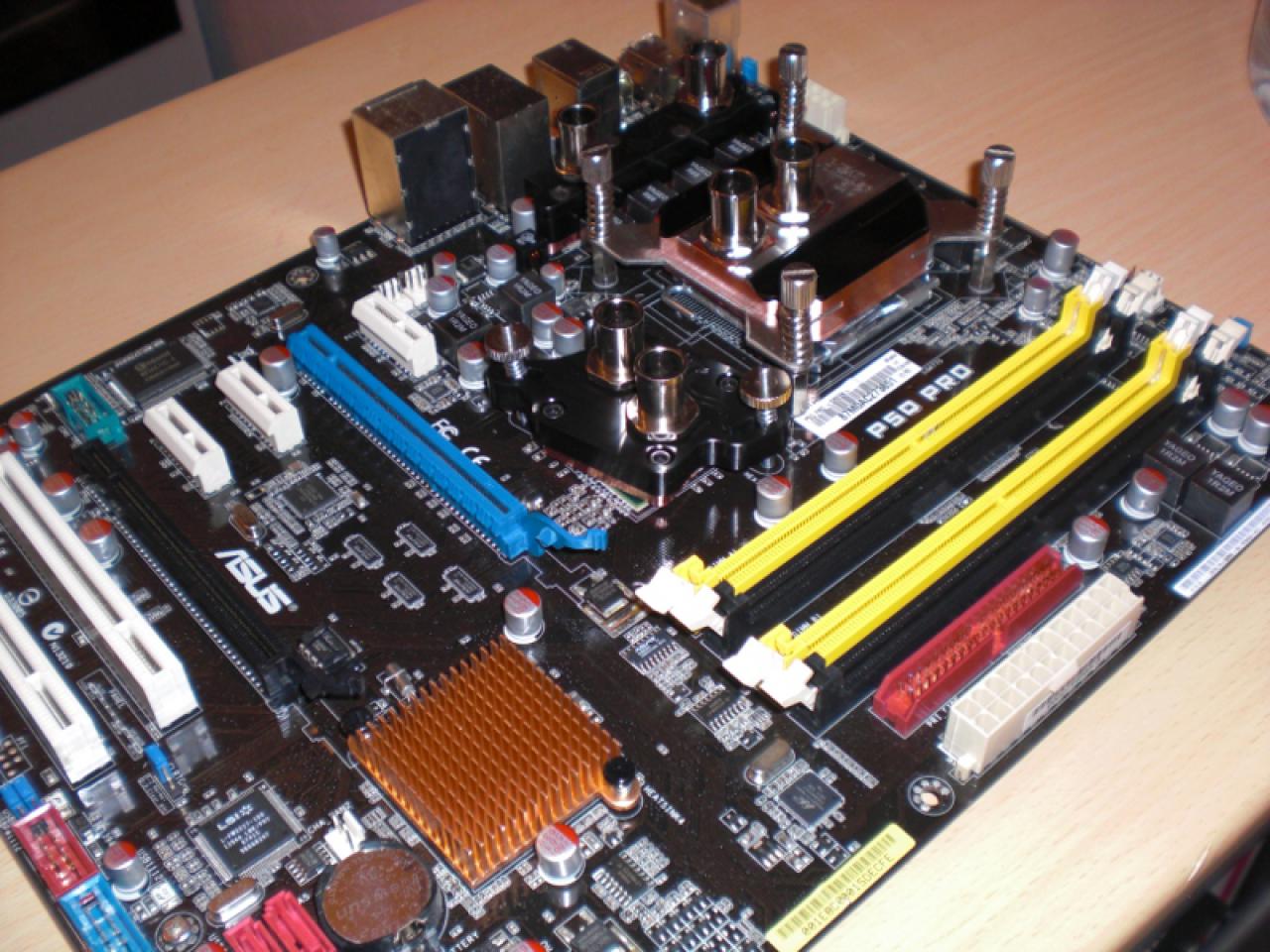 [15/02/2010] Schizophrenes Casemod-Tagebuch: 
