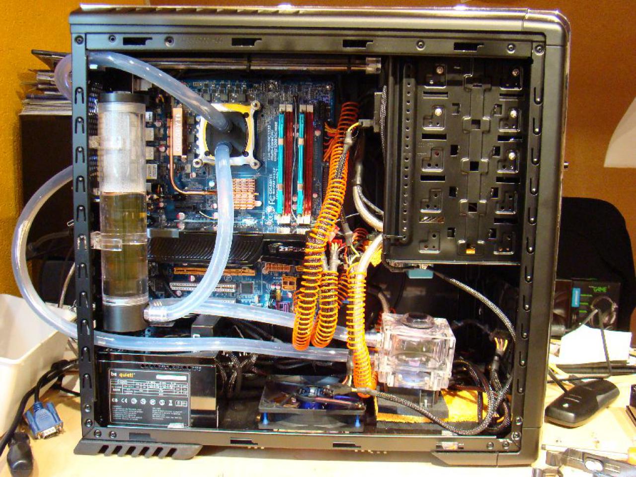 [09/02/2010] PCGH Extreme: Projekt Blue Orange (CM690 Modding) (40)