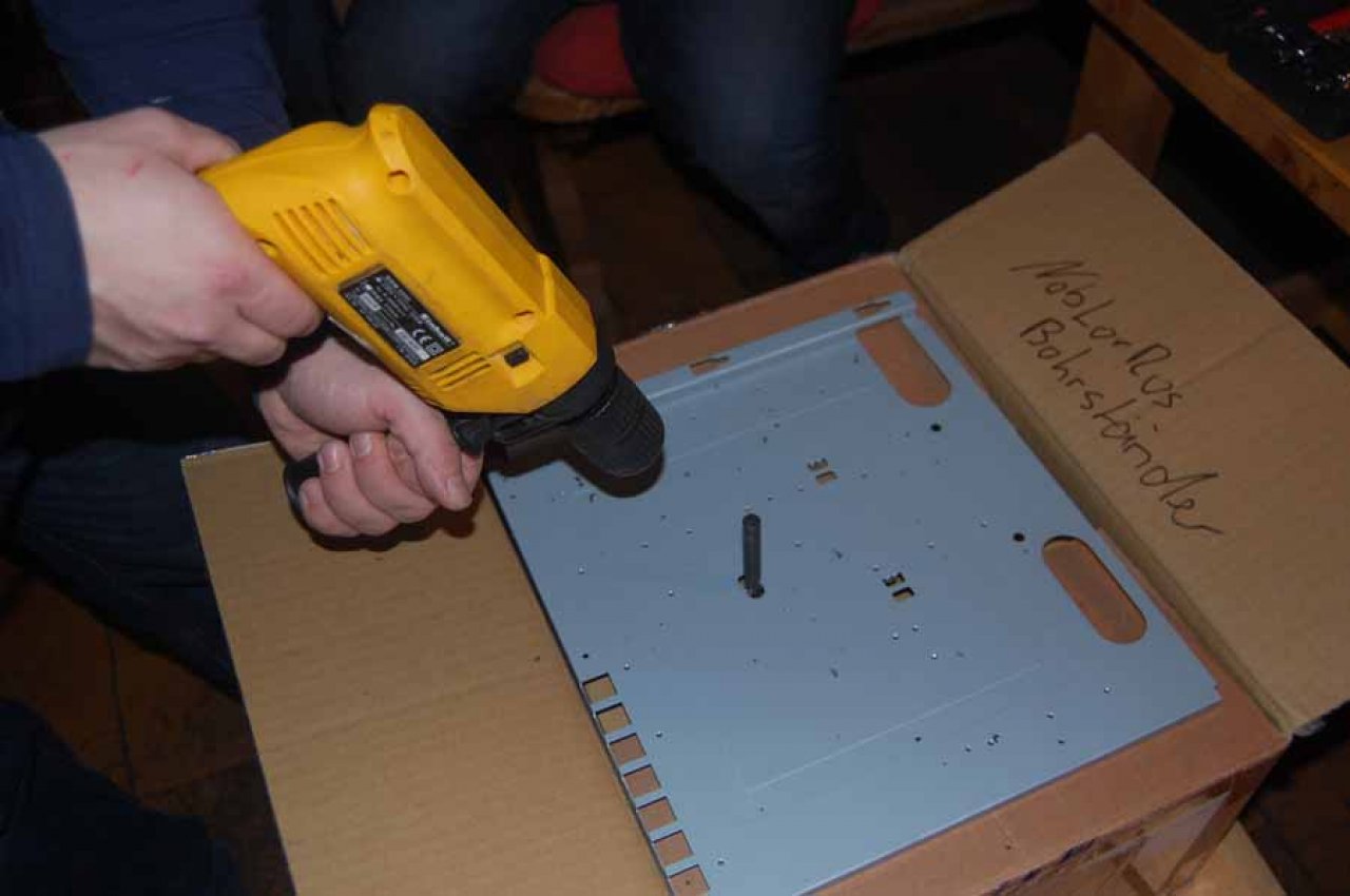 [19/02/2010] Tagebuch des Wahninns: PCGH-Casemod von NobLorRos - Update (15)