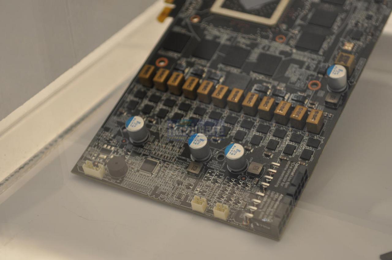 [28/02/2010] MSI-Radeon-HD-5870-Lightning-Cebit-2010-09.JPG