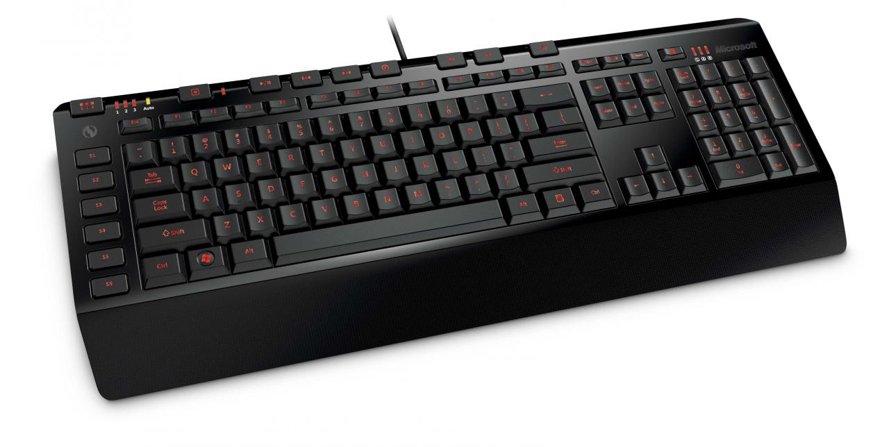 [02/02/2010] Microsoft Sidewinder X4: Spieler-Tastatur im Test (4)