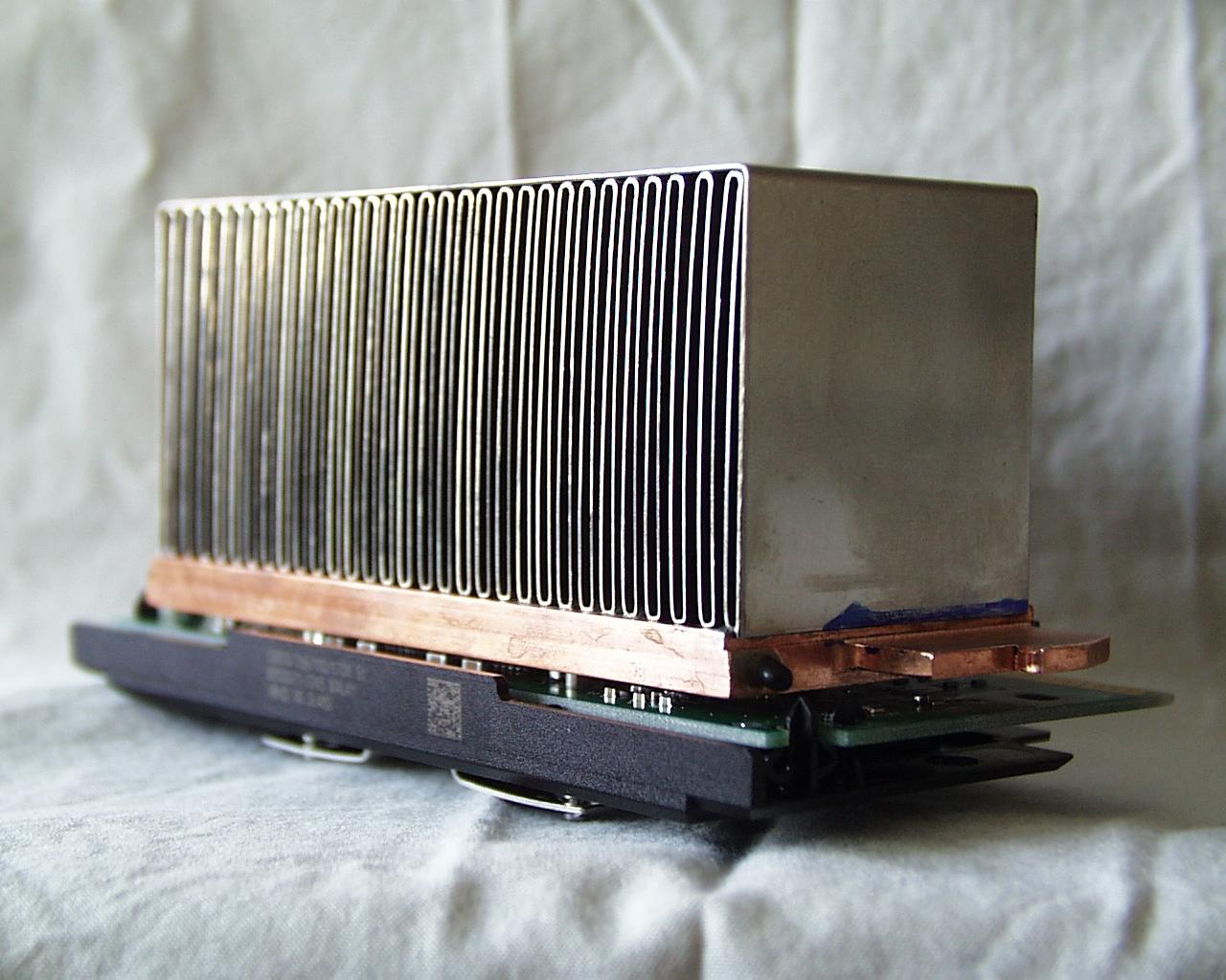 [23/02/2010] Pentium 3 mit 1 GHz (3)