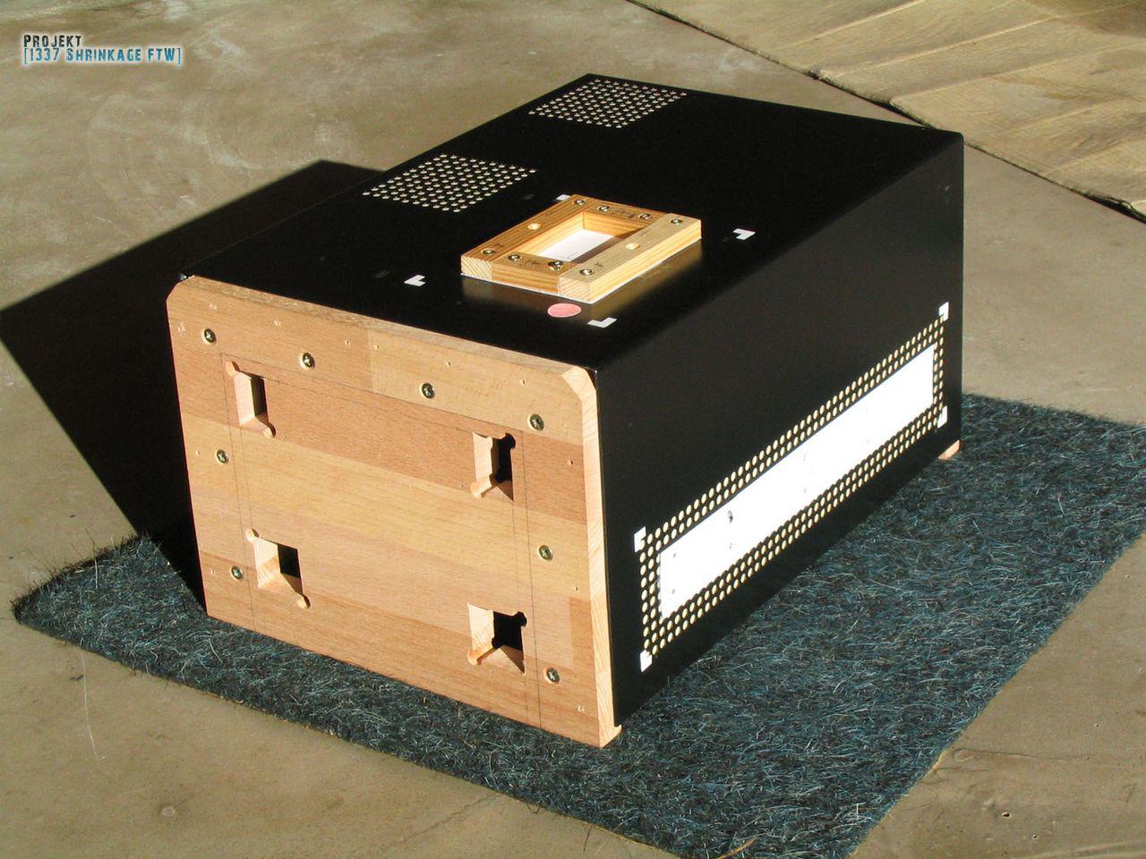 [19/02/2010] Core-i7-Mini-PC mit interner Wasserkühlung (35)