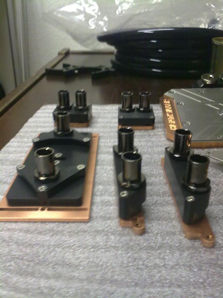 [17/02/2010] Lian-Li-Casemod in Bienen-Optik (48)