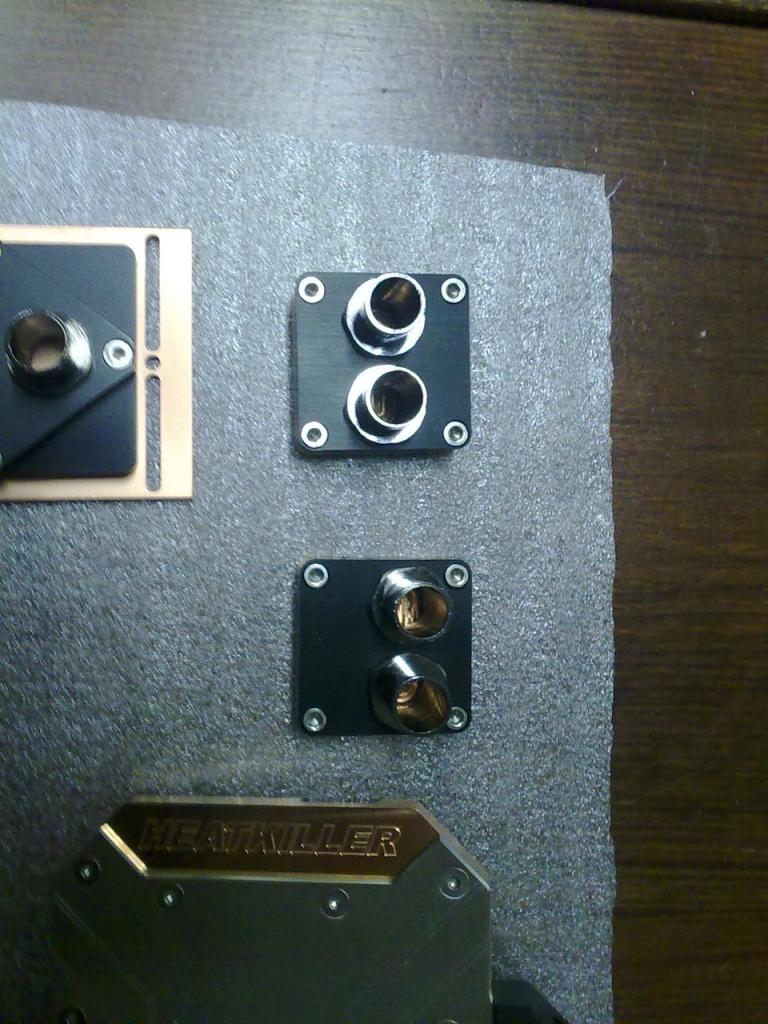 [17/02/2010] Lian-Li-Casemod in Bienen-Optik (49)