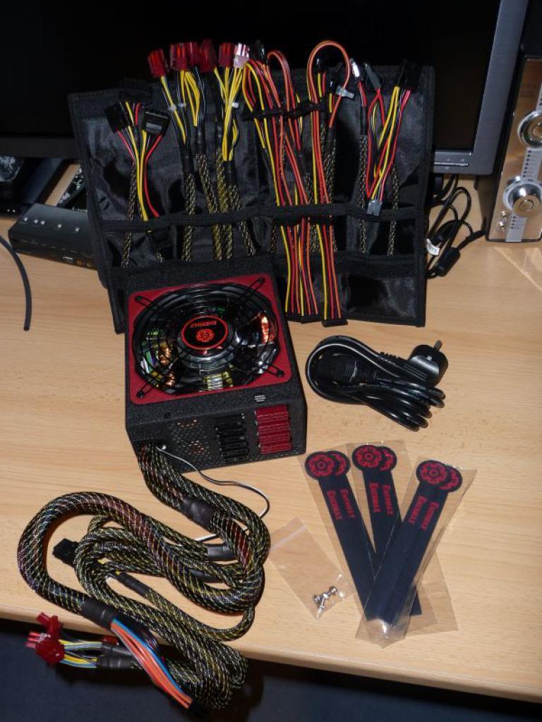 [17/02/2010] Anime-Casemod mit One-Piece-Motiven (10)