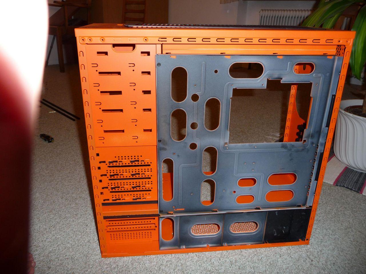 [17/02/2010] Anime-Casemod mit One-Piece-Motiven (70)