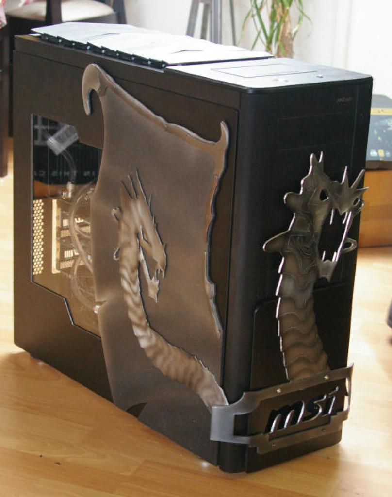 [02/03/2010] So entsteht das Cebit-Vorführgehäuse für das MSI Big Bang Fuzion (4)