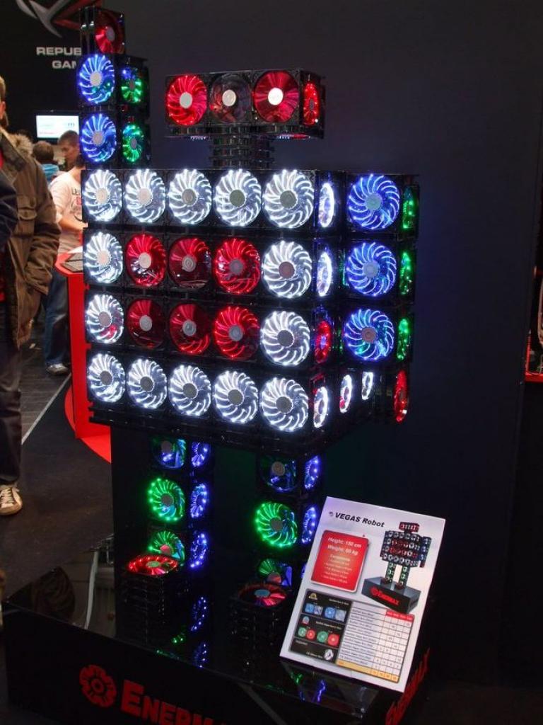[10/03/2010] Cebit 2010: Die schönsten Casemods und Show-PCs aus Hannover (17)