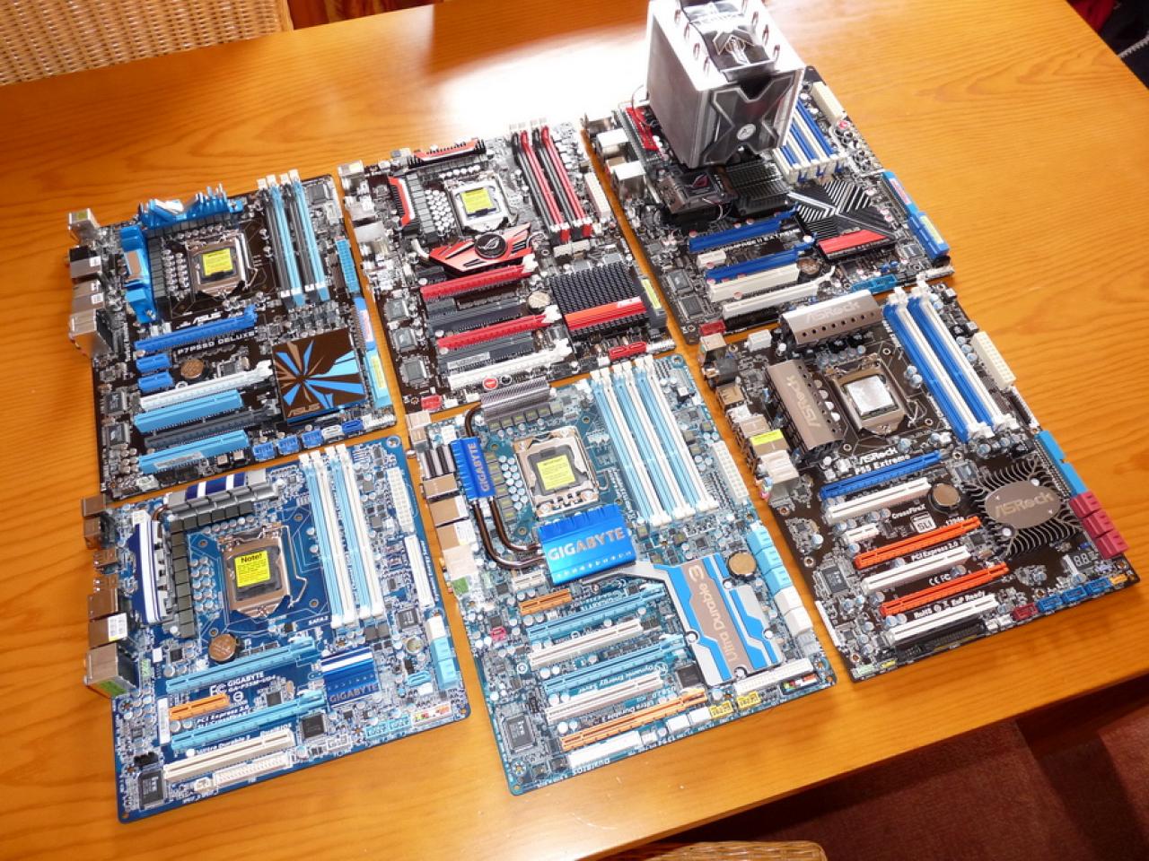 [25/03/2010] Die Mainboard-Schätze der PCGH-Community (2)