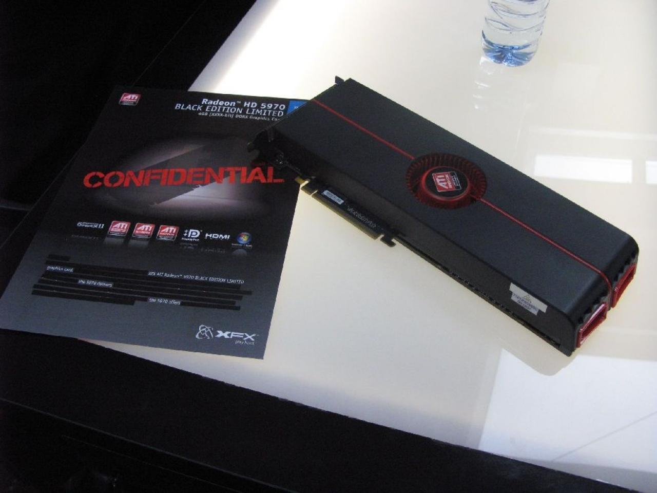 [04/03/2010] XFX Ati Radeon HD 5970 Black Edition Limited (5)