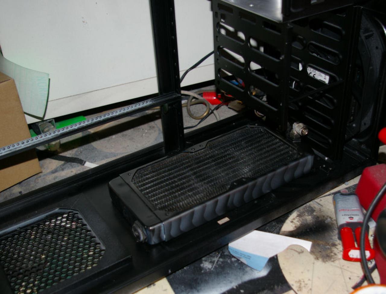 [02/03/2010] So entsteht das Cebit-Vorführgehäuse für das MSI Big Bang Fuzion (12)