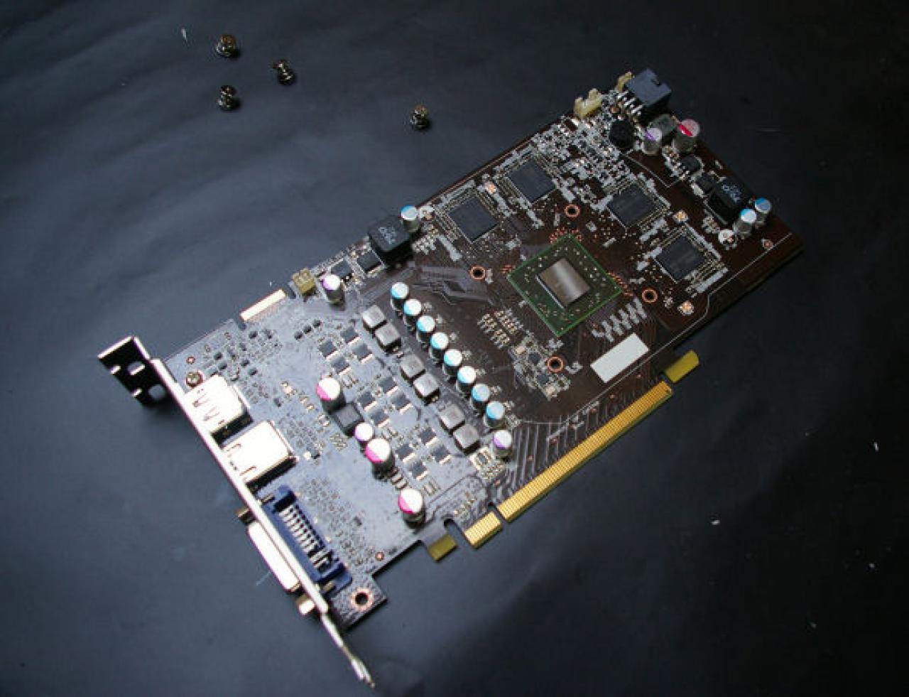 [02/03/2010] So entsteht das Cebit-Vorführgehäuse für das MSI Big Bang Fuzion (18)