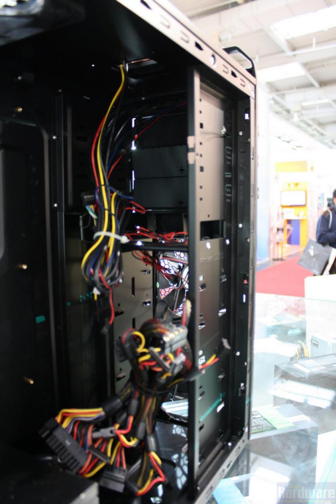 [05/03/2010] Antec DF-30 (8)
