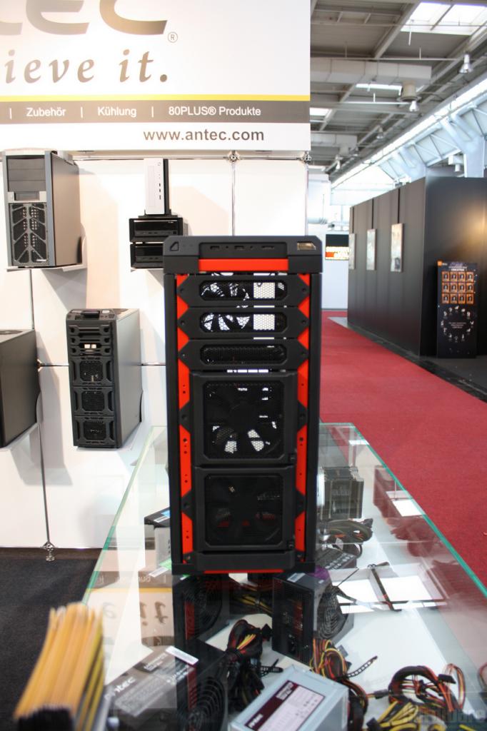 [05/03/2010] Antec Lanboy Air (2)