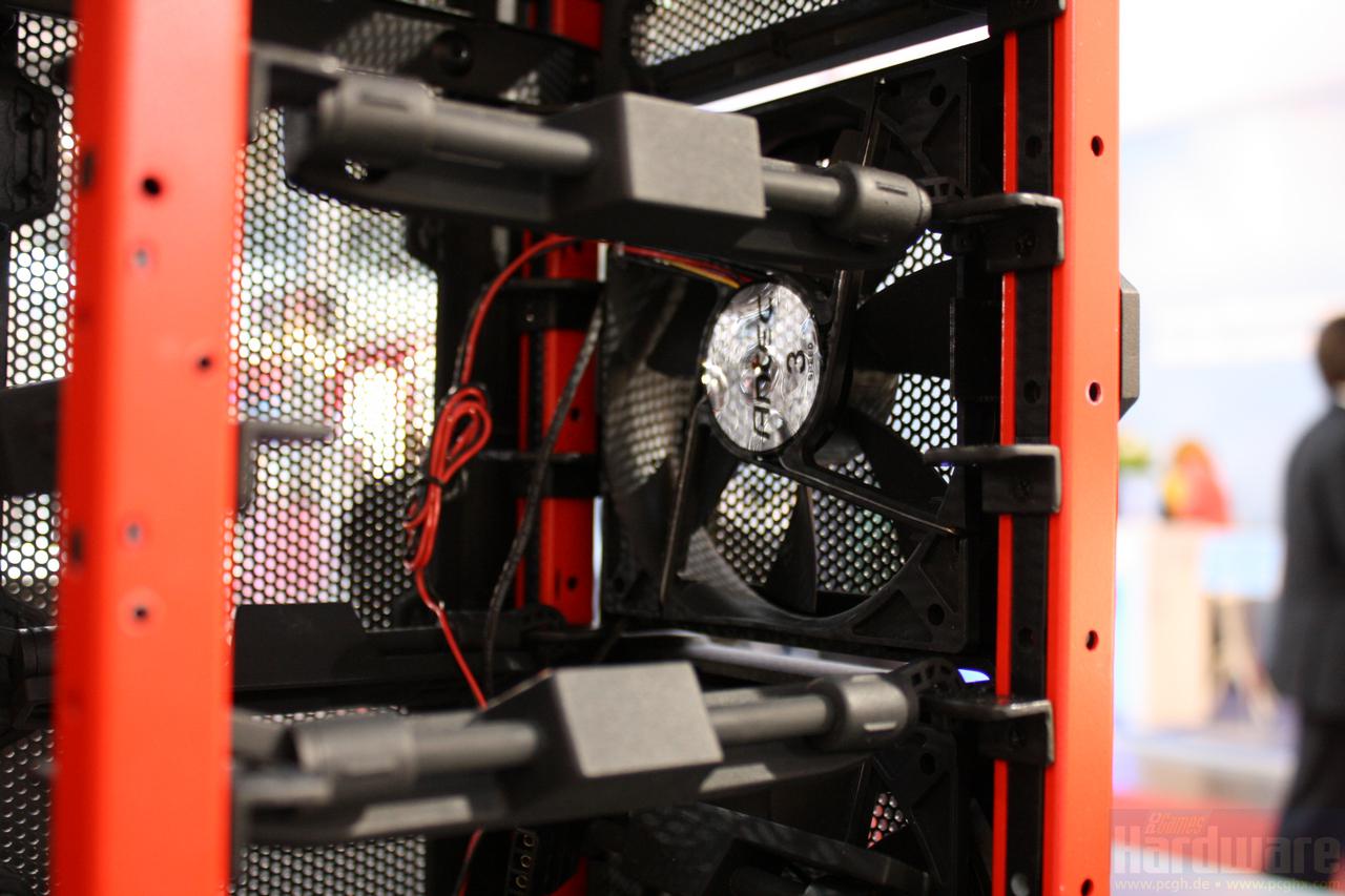 [05/03/2010] Antec Lanboy Air (9)
