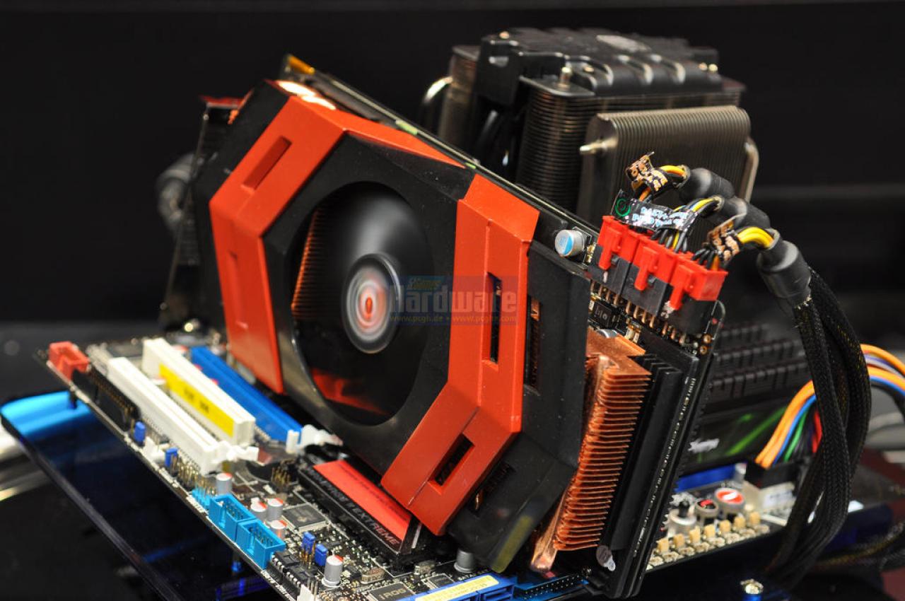[01/03/2010] Asus Ares auf der Cebit 2010 (1)