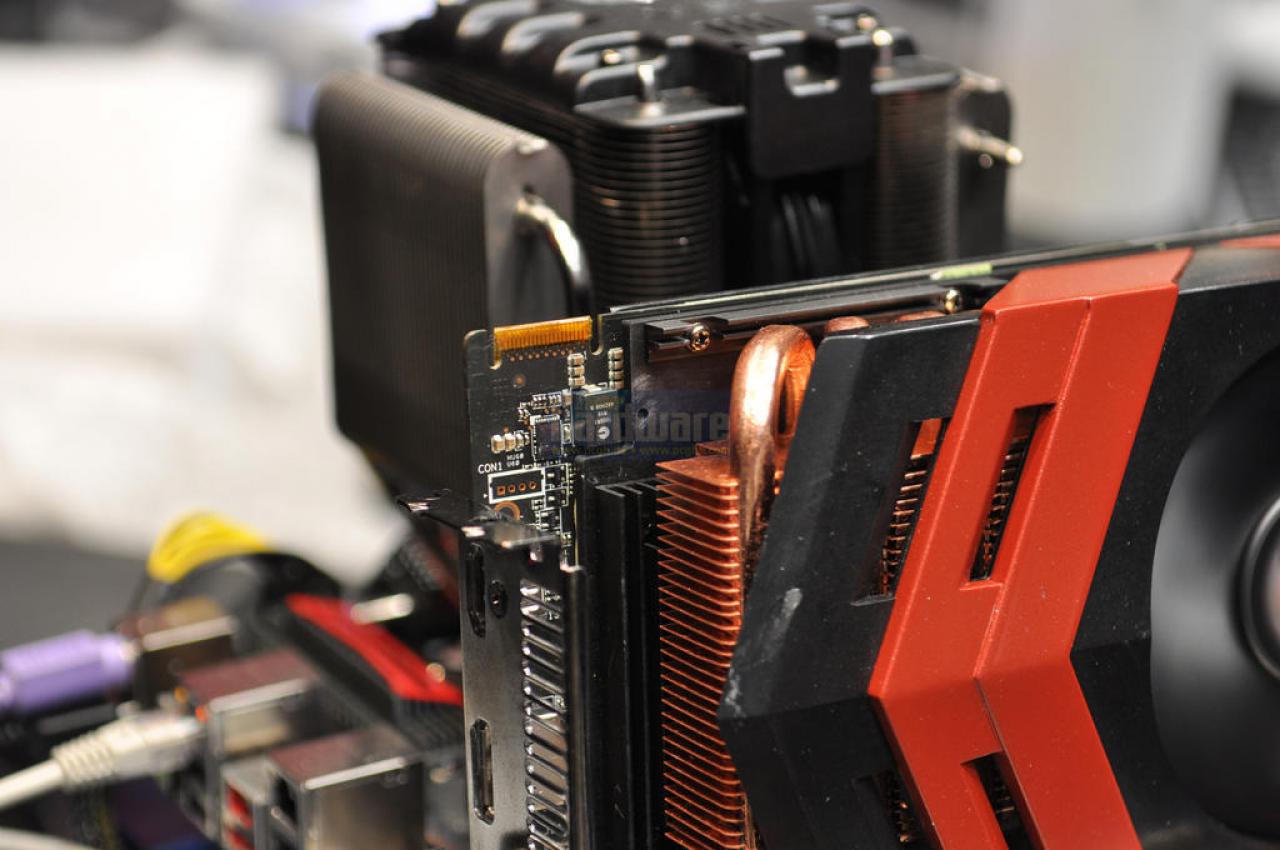 [01/03/2010] Asus Ares auf der Cebit 2010 (10)