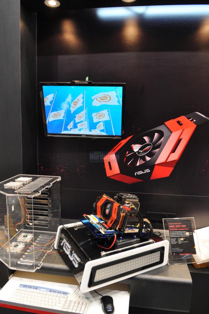 [01/03/2010] Asus Ares auf der Cebit 2010 (13)