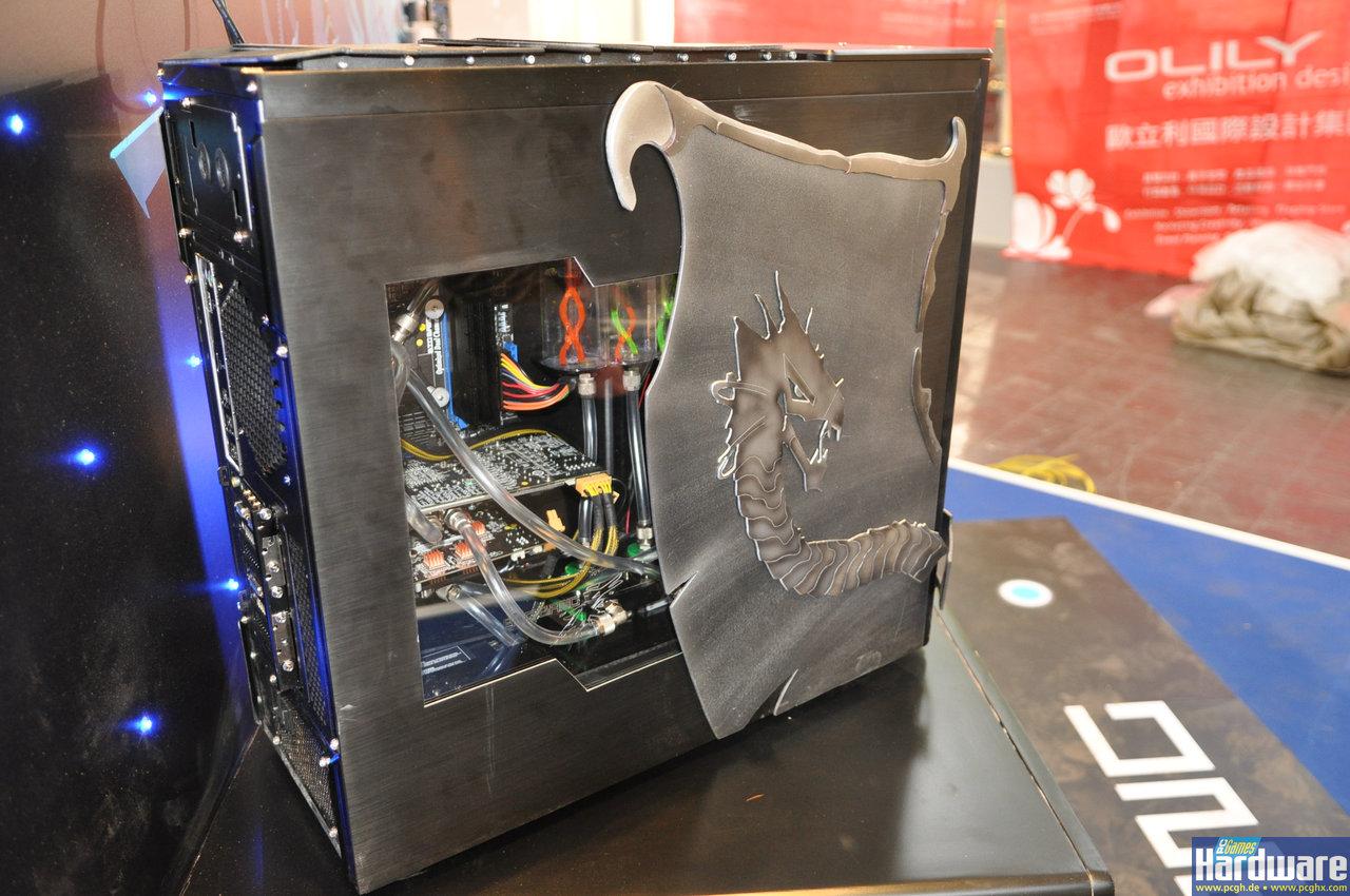[10/03/2010] Cebit 2010: Die schönsten Casemods und Show-PCs aus Hannover (28)